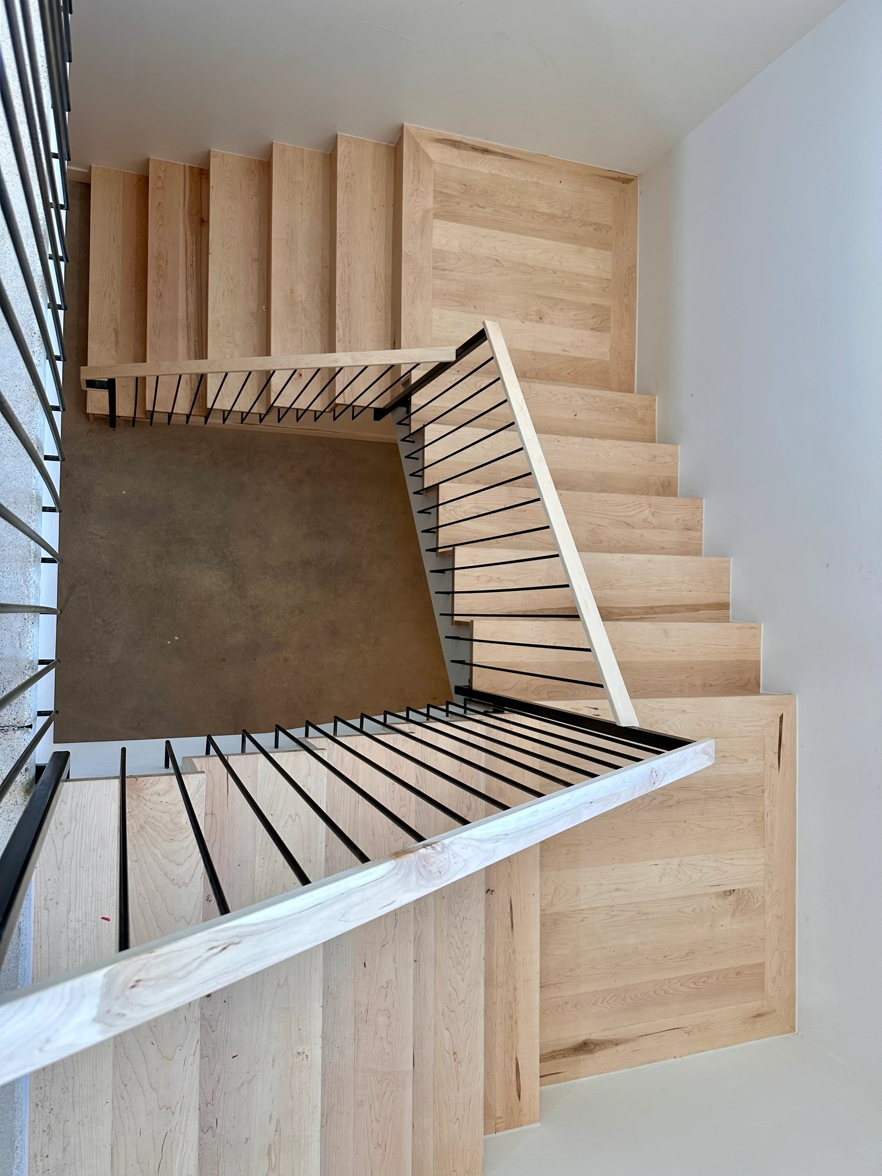 Floating Staircases & Cable Railings